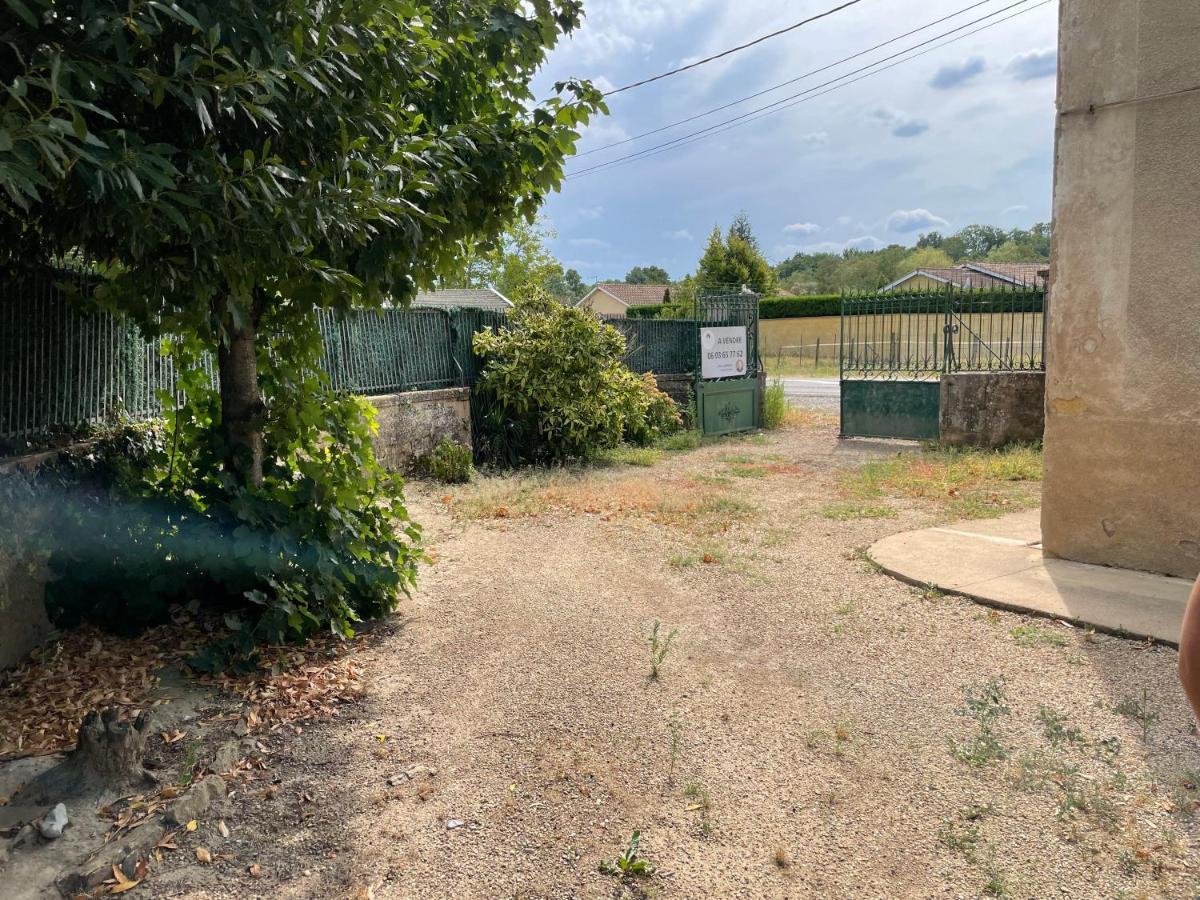 Le Clos Des Cadots - *